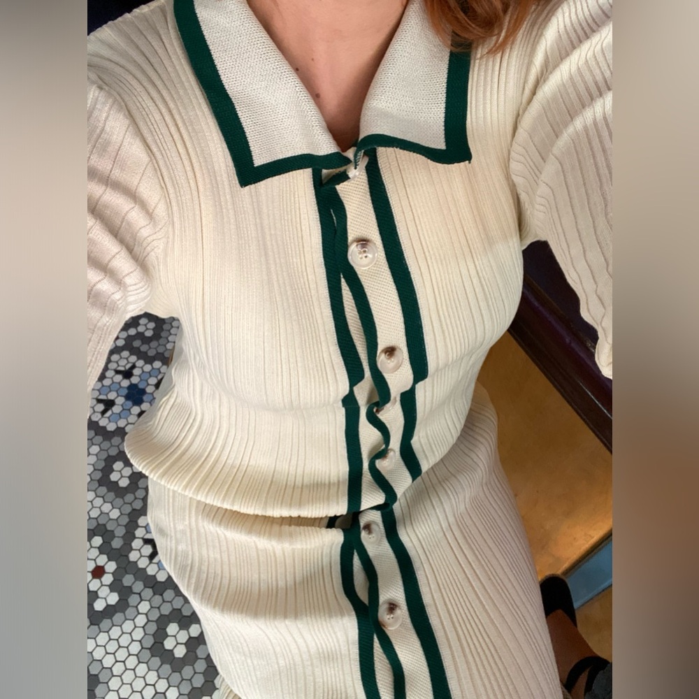 Beautiful Cream and green Dress Preppy Style Size M • Spandex Fabric